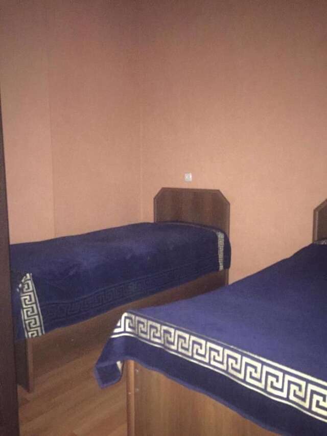 Отели типа «постель и завтрак» Комната Батуми-8